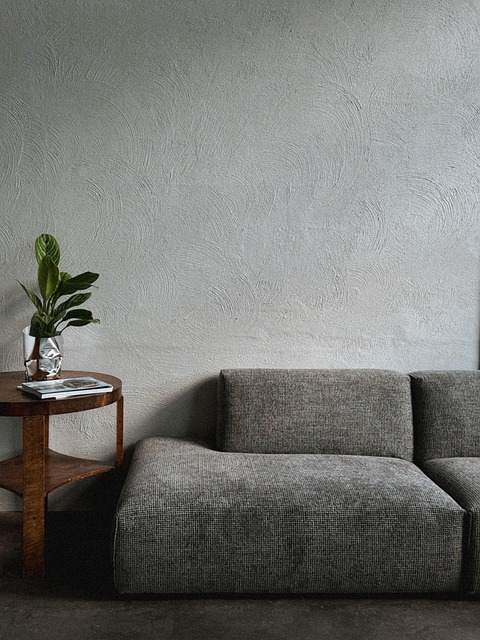 How to decorate bedroom in less budget